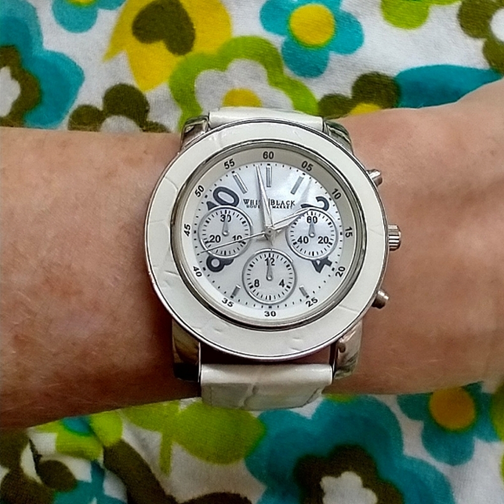 WATCH Women's White & Black Co Watch